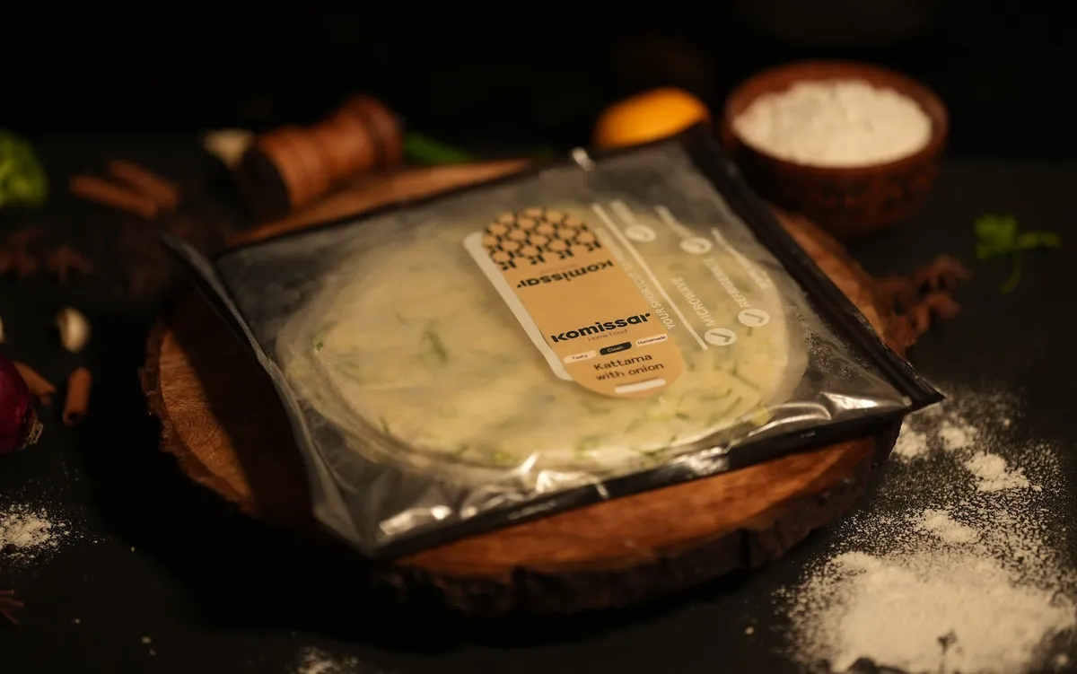 Kattama with onion (3 pcs)